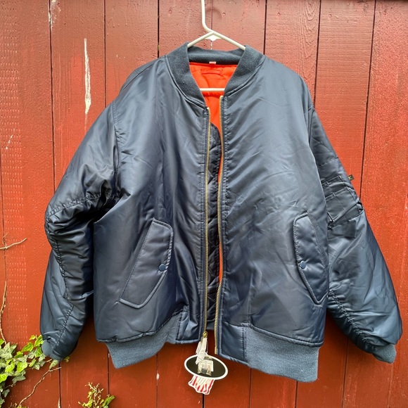 Rothco Flight Jacket customized with backpatch - Picture 5 of 5
